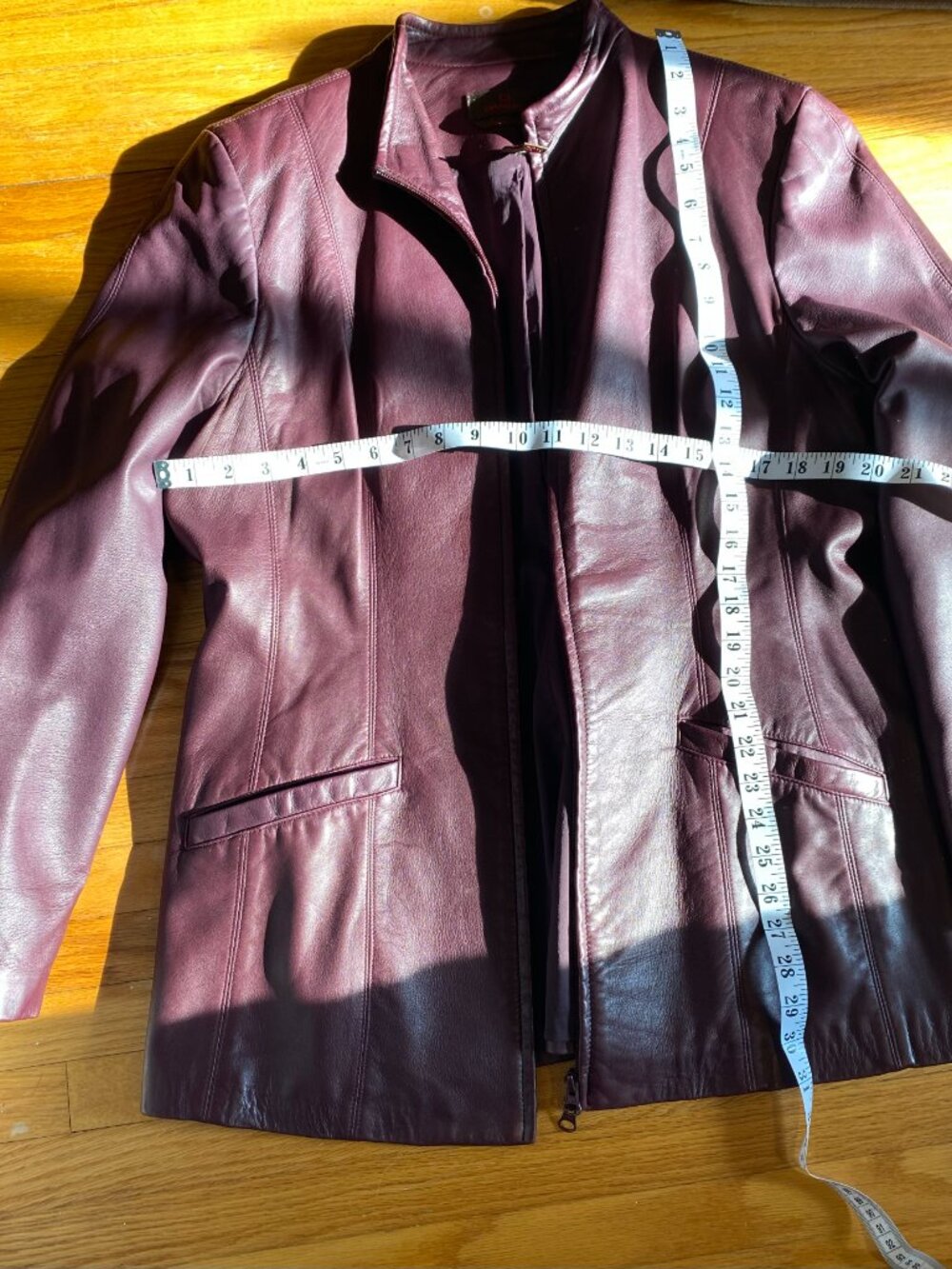 Vintage Danier Canadian Italian Leather Jacket Zip Front Plum Burgundy Coat L - Picture 6 of 6